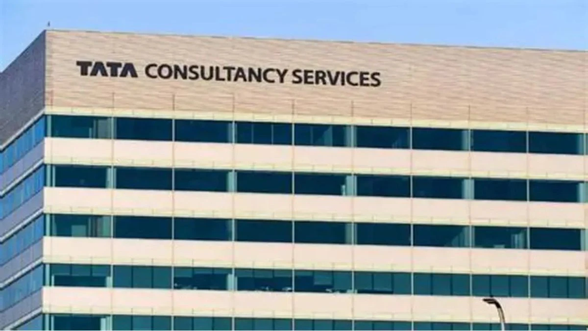 TCS JOB OPPORTUNITIES  WALKIN and HIRING DRIVES 