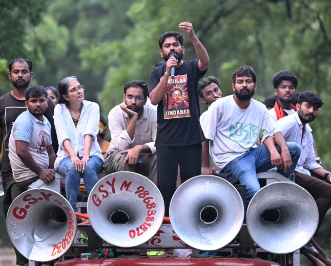 This was the big clash between Cockroach Janta Party (CJP) protesters and Delhi Police.