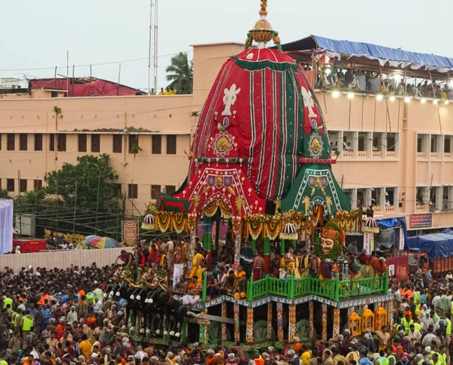 RATHA YATRA BEGINS WITH HUGE CROWD